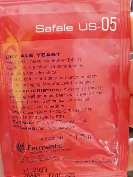 A package of US Ale yeast