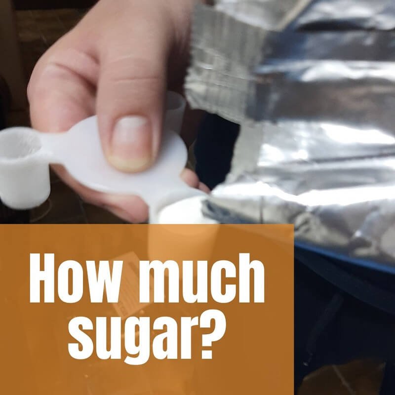 Preparing priming sugar and text "how much sugar?"